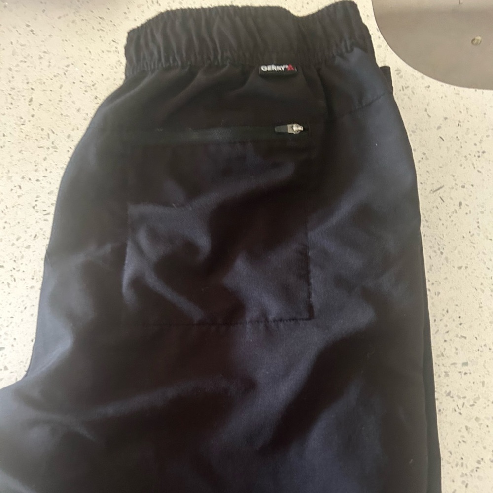 black shorts Large